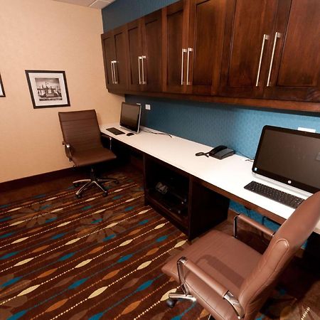 Hampton Inn & Suites East Gate Regina Exteriér fotografie